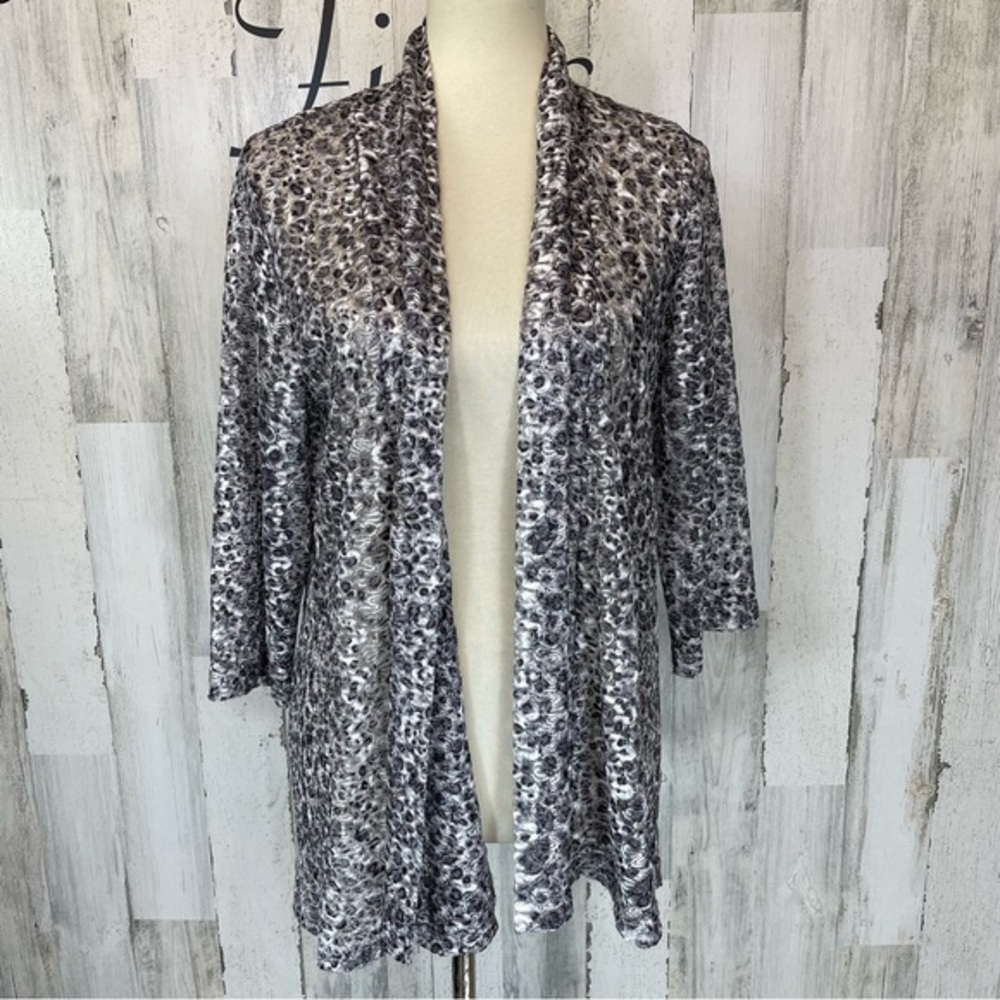 Chico’s Gray Open Crochet‎ Knit Stretch 3/4 Sleeve Open Front Cardigan Sweater 1